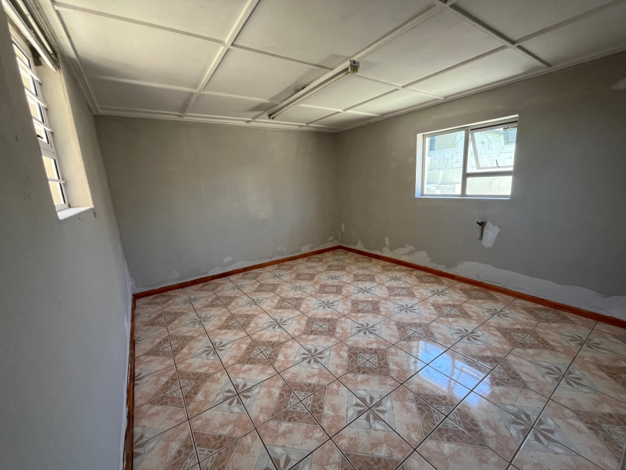 To Let 3 Bedroom Property for Rent in Thornton Western Cape